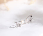Pearl earrings with leaves